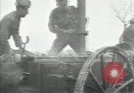 Immagine di A cavallo il campo mobile cucina Francia, 1918, secondo 51 filmato di repertorio 65675029211