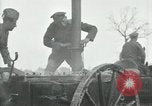 Immagine di A cavallo il campo mobile cucina Francia, 1918, secondo 54 filmato di repertorio 65675029211