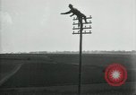 Image un entretien de routine des lignes de communications France, 1918, de la seconde 41 séquences d'archives historiques vidéo 65675029214