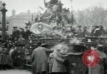 Standbild Tauben veröffentlicht in Celebration Paris Frankreich, 1919, aus Sekunde 3 historischem Filmmaterial Videoclip 65675029217
