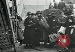 Immagine di La Croce Rossa infermieri tornare negli Stati Uniti Saint Nazaire Francia, 1919, secondo 36 filmato di repertorio 65675029221