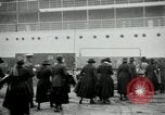Immagine di La Croce Rossa infermieri tornare negli Stati Uniti Saint Nazaire Francia, 1919, secondo 53 filmato di repertorio 65675029221