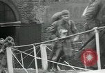 Standbild American 42 Küstenartillerie Rückkehr aus Ersten Weltkrieg Saint Nazaire Frankreich, 1919, aus Sekunde 15 historischem Filmmaterial Videoclip 65675029222