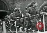 Standbild American 42 Küstenartillerie Rückkehr aus Ersten Weltkrieg Saint Nazaire Frankreich, 1919, aus Sekunde 20 historischem Filmmaterial Videoclip 65675029222