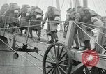 Standbild American 42 Küstenartillerie Rückkehr aus Ersten Weltkrieg Saint Nazaire Frankreich, 1919, aus Sekunde 27 historischem Filmmaterial Videoclip 65675029222