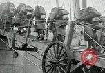 Standbild American 42 Küstenartillerie Rückkehr aus Ersten Weltkrieg Saint Nazaire Frankreich, 1919, aus Sekunde 28 historischem Filmmaterial Videoclip 65675029222