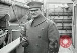 Standbild American 64 Küstenartillerie Rückkehr Saint Nazaire Frankreich, 1919, aus Sekunde 10 historischem Filmmaterial Videoclip 65675029226