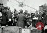 Standbild American 64 Küstenartillerie Rückkehr Saint Nazaire Frankreich, 1919, aus Sekunde 55 historischem Filmmaterial Videoclip 65675029226