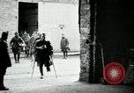 Standbild verletzten amerikanischen Truppen Rückkehr aus Ersten Weltkrieg Saint Nazaire Frankreich, 1919, aus Sekunde 5 historischem Filmmaterial Videoclip 65675029227