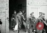 Standbild verletzten amerikanischen Truppen Rückkehr aus Ersten Weltkrieg Saint Nazaire Frankreich, 1919, aus Sekunde 26 historischem Filmmaterial Videoclip 65675029227
