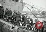 Standbild verletzten amerikanischen Truppen Rückkehr aus Ersten Weltkrieg Saint Nazaire Frankreich, 1919, aus Sekunde 35 historischem Filmmaterial Videoclip 65675029227