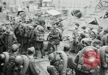 Standbild American70th und 71 Küste Artillerie auf SS Mandschurei Saint Nazaire Frankreich, 1919, aus Sekunde 52 historischem Filmmaterial Videoclip 65675029228