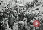 Standbild American70th und 71 Küste Artillerie auf SS Mandschurei Saint Nazaire Frankreich, 1919, aus Sekunde 57 historischem Filmmaterial Videoclip 65675029228
