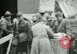 Immagine di American settantesimo e 71st artiglieria costiera ritorno dopo la prima guerra mondiale Saint Nazaire Francia, 1919, secondo 22 filmato di repertorio 65675029229
