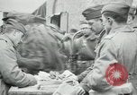 Immagine di American settantesimo e 71st artiglieria costiera ritorno dopo la prima guerra mondiale Saint Nazaire Francia, 1919, secondo 26 filmato di repertorio 65675029229