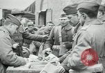 Immagine di American settantesimo e 71st artiglieria costiera ritorno dopo la prima guerra mondiale Saint Nazaire Francia, 1919, secondo 30 filmato di repertorio 65675029229