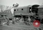 Standbild Railroad guns Belleville Frankreich, 1918, aus Sekunde 4 historischem Filmmaterial Videoclip 65675029230