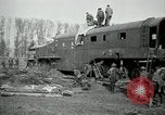 Standbild Railroad guns Belleville Frankreich, 1918, aus Sekunde 14 historischem Filmmaterial Videoclip 65675029230