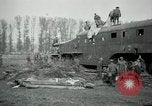 Standbild Railroad guns Belleville Frankreich, 1918, aus Sekunde 17 historischem Filmmaterial Videoclip 65675029230