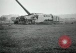 Standbild Railroad guns Belleville Frankreich, 1918, aus Sekunde 19 historischem Filmmaterial Videoclip 65675029230