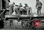 Standbild Railroad guns Belleville Frankreich, 1918, aus Sekunde 50 historischem Filmmaterial Videoclip 65675029230