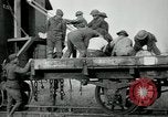 Standbild Railroad guns Belleville Frankreich, 1918, aus Sekunde 57 historischem Filmmaterial Videoclip 65675029230