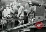 Standbild Schneider Obusiers de 520 Belleville Frankreich, 1918, aus Sekunde 56 historischem Filmmaterial Videoclip 65675029231