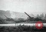 Standbild Railroad Waffen befeuert von US Army Ersten Weltkrieg Belleville Frankreich, 1918, aus Sekunde 15 historischem Filmmaterial Videoclip 65675029233