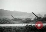 Standbild Railroad Waffen befeuert von US Army Ersten Weltkrieg Belleville Frankreich, 1918, aus Sekunde 18 historischem Filmmaterial Videoclip 65675029233
