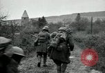 Standbild US Army Besetzung Chevenges Nouart und Romagne Frankreich, 1918, aus Sekunde 40 historischem Filmmaterial Videoclip 65675029237