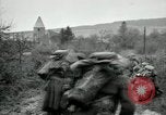 Standbild US Army Besetzung Chevenges Nouart und Romagne Frankreich, 1918, aus Sekunde 49 historischem Filmmaterial Videoclip 65675029237