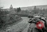 Standbild US Army Besetzung Chevenges Nouart und Romagne Frankreich, 1918, aus Sekunde 56 historischem Filmmaterial Videoclip 65675029237