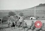 Immagine di Noi le truppe dell esercito francese con i bambini nella prima guerra mondiale Francia, 1918, secondo 38 filmato di repertorio 65675029238