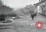 Standbild US 1 Division 6 Field Artillery in Ersten Weltkrieg Schlacht Exermont Frankreich, 1918, aus Sekunde 55 historischem Filmmaterial Videoclip 65675029241