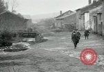 Standbild US 1 Division 6 Field Artillery in Ersten Weltkrieg Schlacht Exermont Frankreich, 1918, aus Sekunde 56 historischem Filmmaterial Videoclip 65675029241
