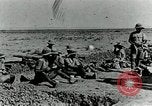 Image des troupes britanniques dans une position défensive Mésopotamie, 1917, de la seconde 13 séquences d'archives historiques vidéo 65675029249