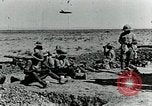 Image des troupes britanniques dans une position défensive Mésopotamie, 1917, de la seconde 17 séquences d'archives historiques vidéo 65675029249