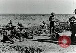 Image des troupes britanniques dans une position défensive Mésopotamie, 1917, de la seconde 20 séquences d'archives historiques vidéo 65675029249