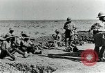 Image des troupes britanniques dans une position défensive Mésopotamie, 1917, de la seconde 21 séquences d'archives historiques vidéo 65675029249