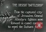 Standbild camel Caravan der britischen Truppen Palästina, 1918, aus Sekunde 11 historischem Filmmaterial Videoclip 65675029252