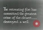 Standbild camel Caravan der britischen Truppen Palästina, 1918, aus Sekunde 44 historischem Filmmaterial Videoclip 65675029252