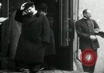 Immagine di Orso polare funzionari della spedizione Arkhangelsk Russia, 1918, secondo 60 filmato di repertorio 65675029273