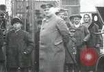 Immagine di Orso polare funzionari della spedizione Arkhangelsk Russia, 1918, secondo 62 filmato di repertorio 65675029273