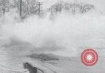 Standbild amphibious Jeeps United States USA, 1943, aus Sekunde 11 historischem Filmmaterial Videoclip 65675029285