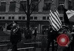 Standbild St Patrick's Day Parade New York City USA, 1943, aus Sekunde 13 historischem Filmmaterial Videoclip 65675029286