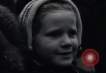 Standbild St Patrick's Day Parade New York City USA, 1943, aus Sekunde 32 historischem Filmmaterial Videoclip 65675029286