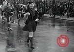 Standbild St Patrick's Day Parade New York City USA, 1943, aus Sekunde 35 historischem Filmmaterial Videoclip 65675029286