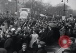 Standbild St Patrick's Day Parade New York City USA, 1943, aus Sekunde 53 historischem Filmmaterial Videoclip 65675029286