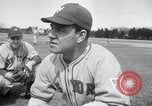 Standbild New York Giants Ausbildung in Zweiten Weltkrieg College Park Maryland USA, 1943, aus Sekunde 20 historischem Filmmaterial Videoclip 65675029287