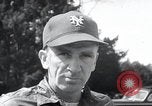 Standbild New York Giants Ausbildung in Zweiten Weltkrieg College Park Maryland USA, 1943, aus Sekunde 27 historischem Filmmaterial Videoclip 65675029287